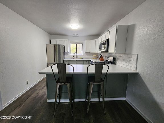 4th image of 17660 Beaujolais Dr