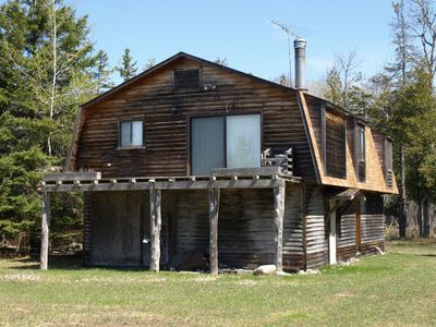 51 Rocky Rd, Pointe Aux Pins, MI, 49775