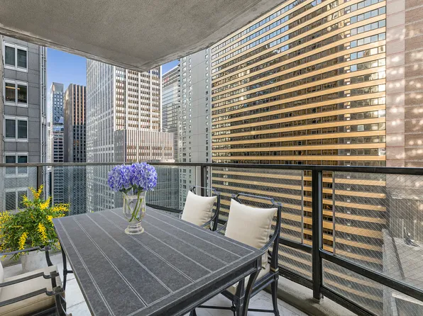 159 West 53rd Street image 1 of 5