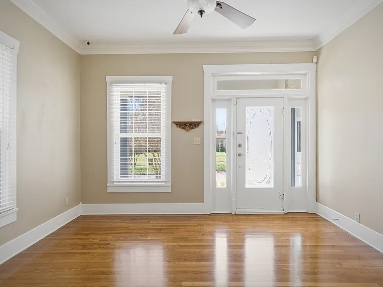 1231 W Main St — Photo 21