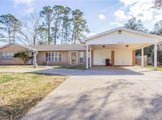 1314 McNutt Dr, Alexandria, LA 71301