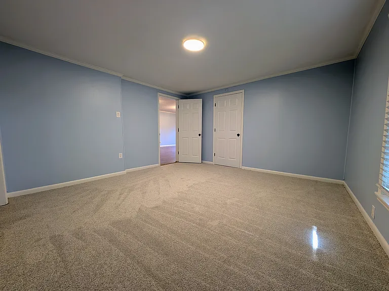 107 W Cooper St — Photo 28
