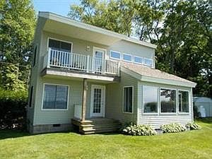 1st image of 10080 Greenhills Dr