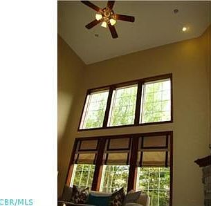 5th image of 71 Woodlake Trl