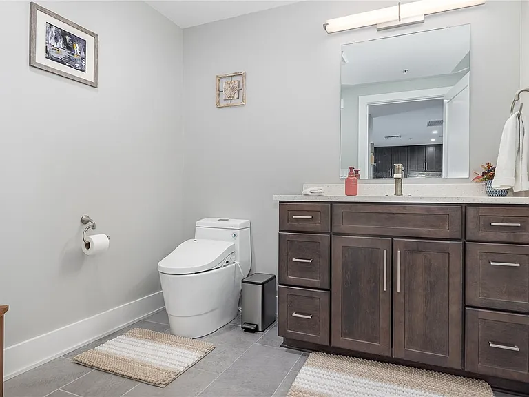 205 Lakeshore Dr #403 — Photo 21