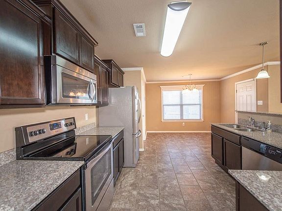 5th image of 6301 Skylark Ct