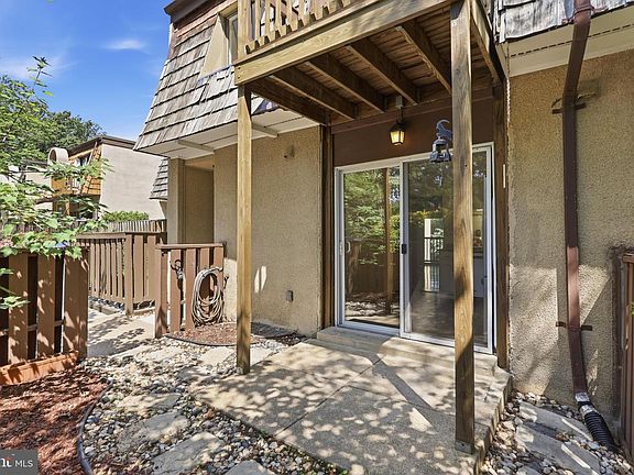 5th image of 1651 Valencia Way