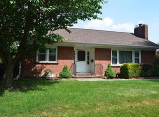 521 E Birch St, Palmyra, PA 17078