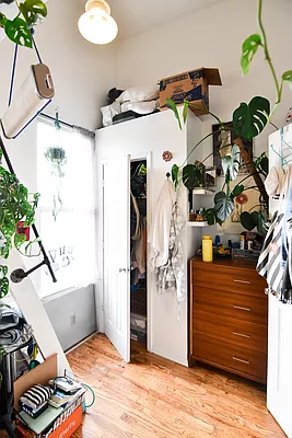 Rented by The Agency | media 15