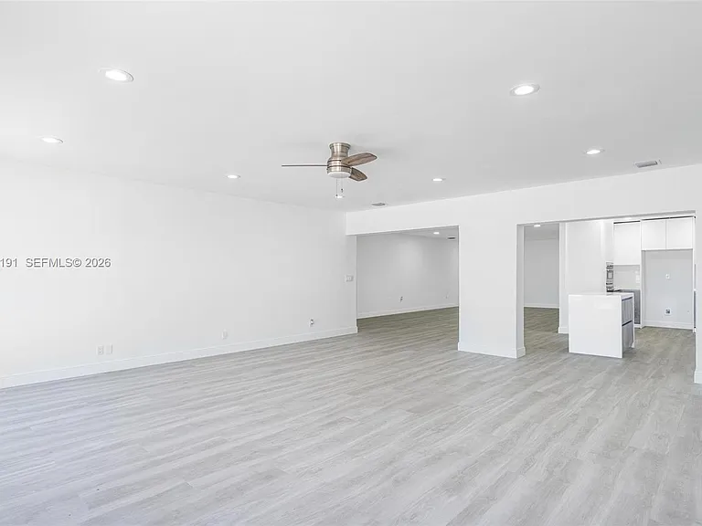1451 Stillwater Dr — Photo 13