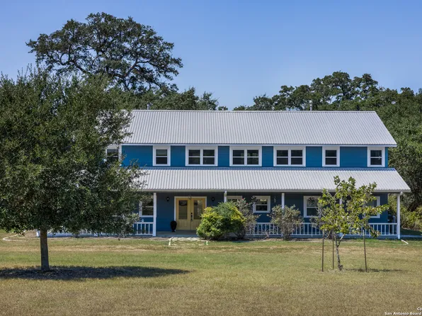 5450 Mazurek, Schulenburg, TX 78956