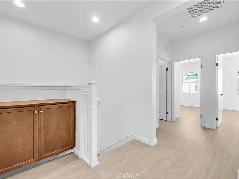 453 Estrella Ln — Photo 12