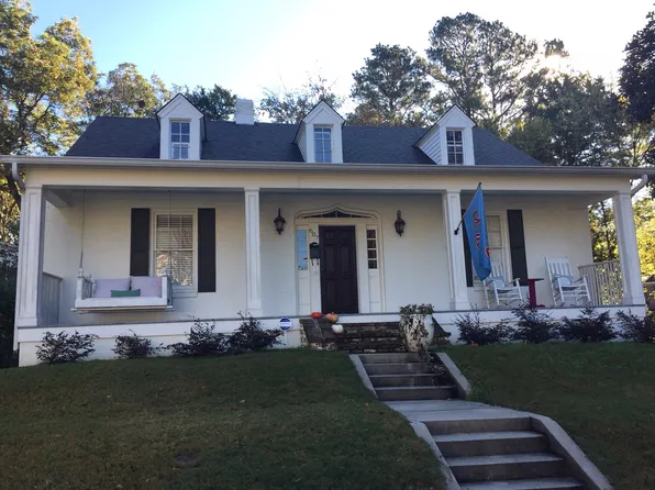 607 S 8th St, Oxford, MS 38655