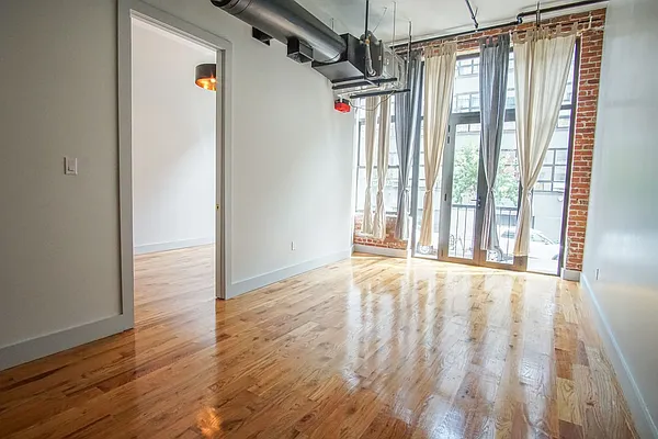 Rented by Lofts and Flats LLC | media 3