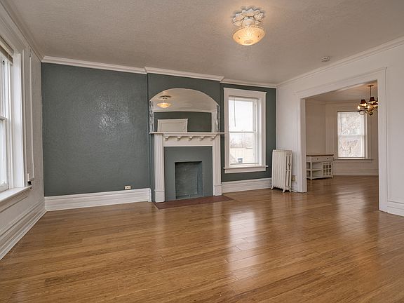 2nd image of 1560 N Gilpin St APT 5