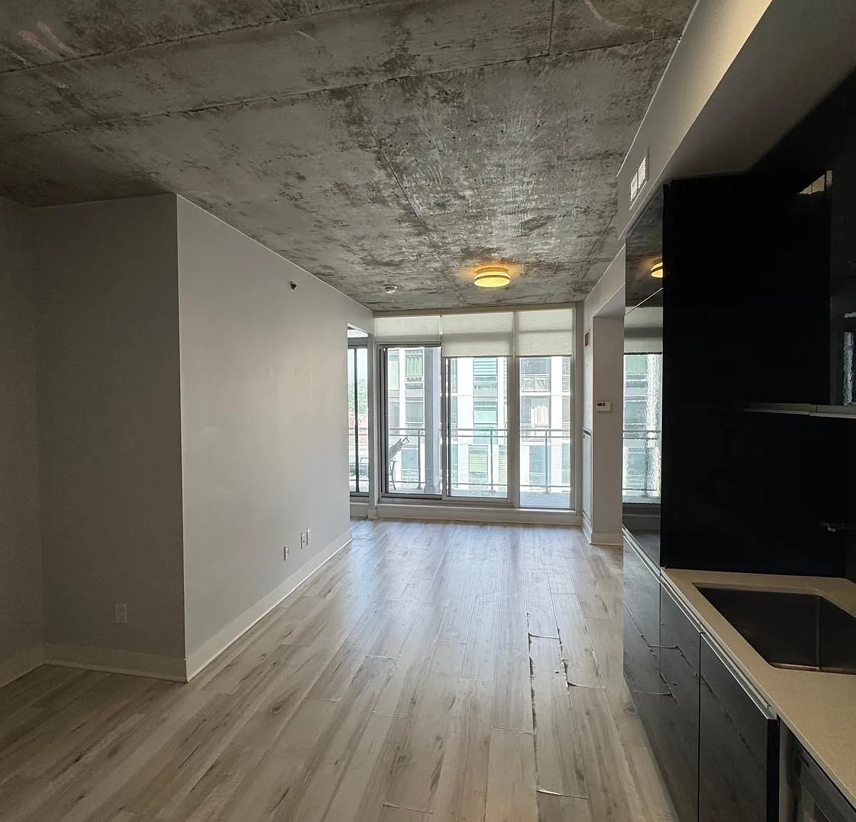 2 bed, $2,750 — Photo 3