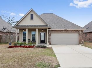 69309 Taverny Ct, Madisonville, LA 70447