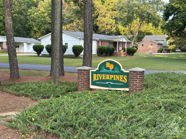 933 Kingswood Dr, Rock Hill, SC 29732