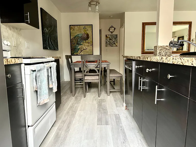 1623 Oliver Ave #A — Photo 8