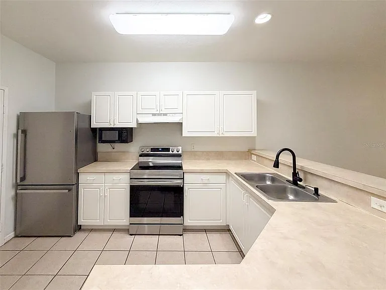 13200 W Newberry Rd #175 — Photo 6