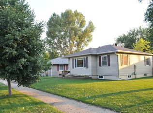 1017 1st Ave W, Mobridge, SD 57601