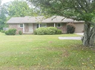 960 Kowaliga Rd, Eclectic, AL 36024