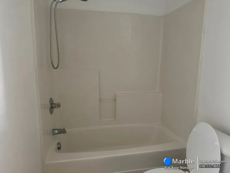 827 Mission Ave — Photo 41