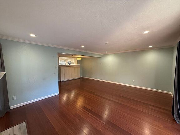 4th image of 6112 Joaquin Murieta Ave #F