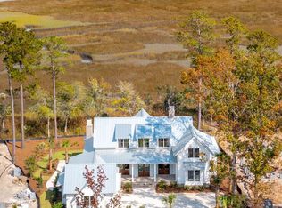 116 Peninsula Dr, Ravenel, SC 29470