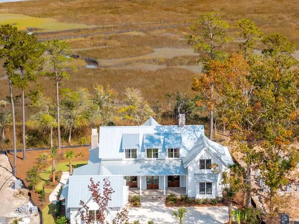 116 Peninsula Dr, Ravenel, SC 29470