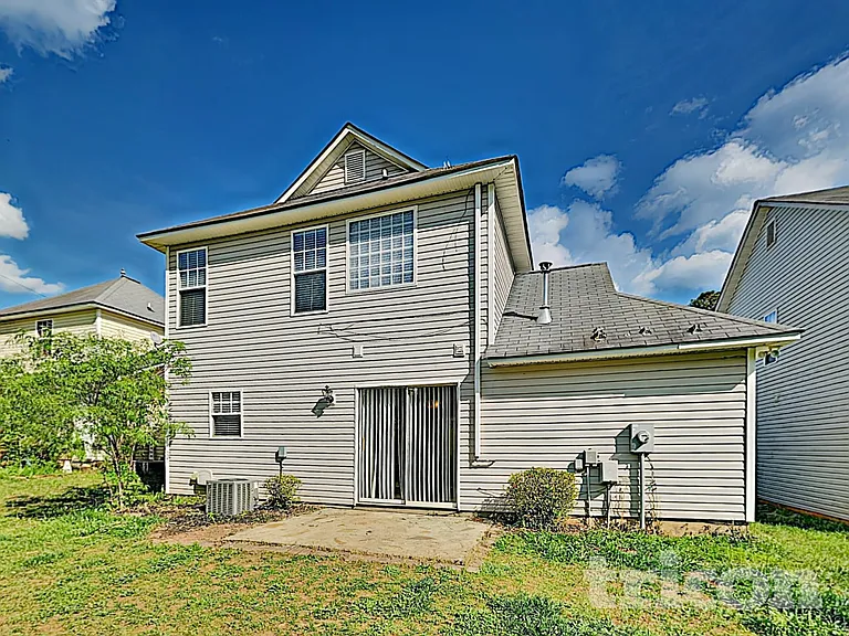 445 Amir Cir — Photo 16