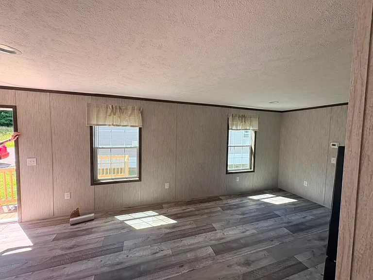 156 Shenango Park Rd #77 — Photo 7
