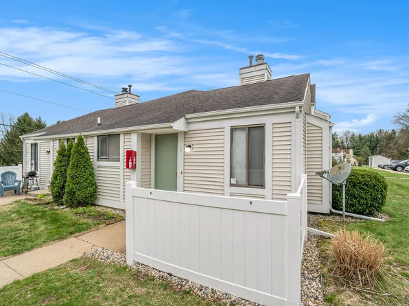 3320 Scots Pine Way APT 1, Portage, MI 49024