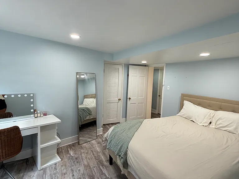 520 2nd St SE #1 — Photo 8
