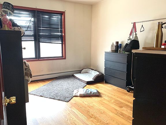 4th image of 3791 E Tremont Ave APT 2A
