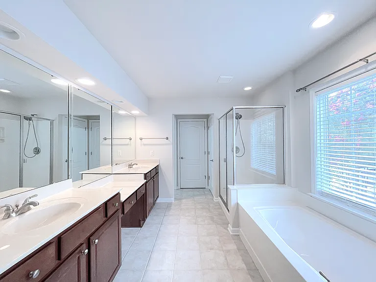 422 Selwood Pl — Photo 27