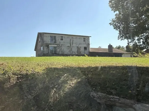 171 Bee Quick Ln, Gray, KY 40734
