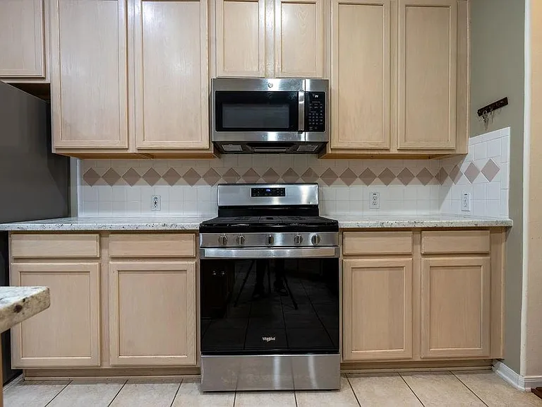 175 N Wimberly Way — Photo 10