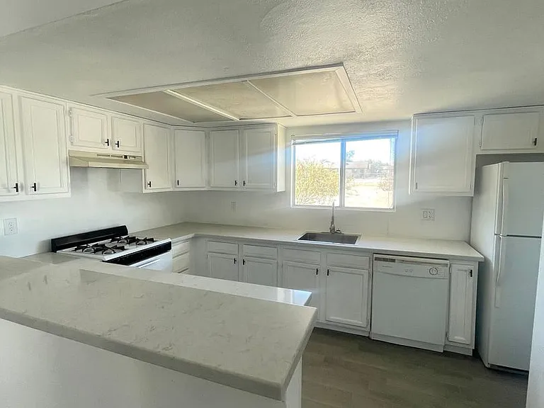 74077 Cactus Dr — Photo 5