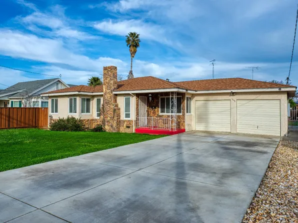 1042 West Ave, Gustine, CA 95322