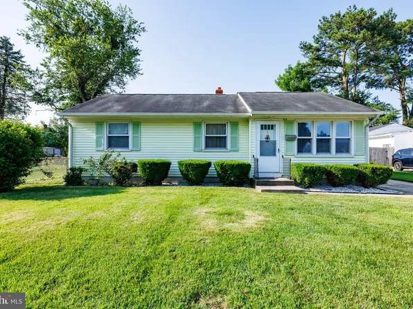 816 Lincoln St, Dover, DE 19904