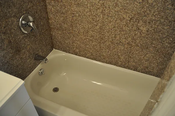 Rented by Sky Management | media 16