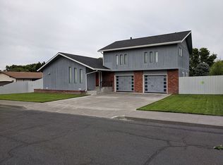 1 SW Birch Dr, Hermiston, OR 97838