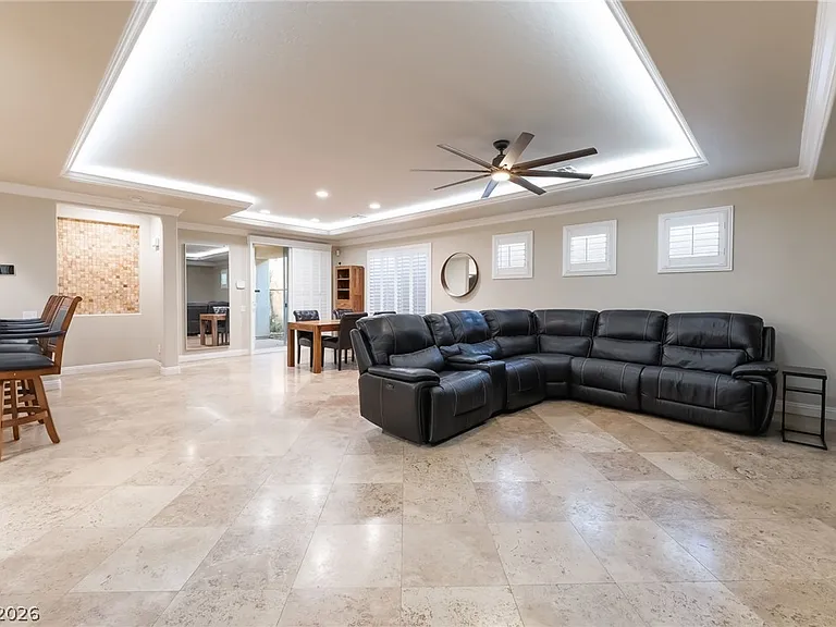 2676 Lochleven Way — Photo 42