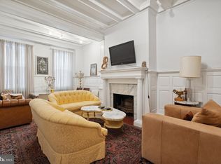 1953 Locust St APT 1F, Philadelphia, PA 19103