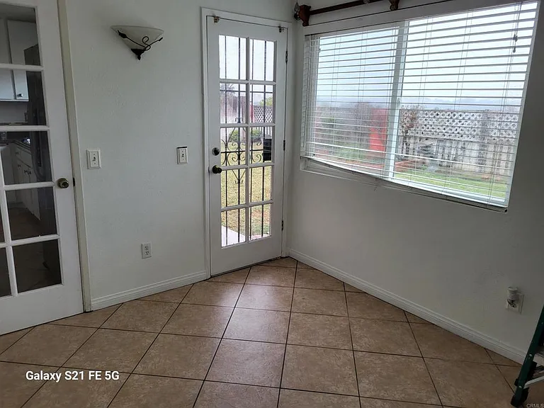4737 Rising Glen Dr — Photo 9
