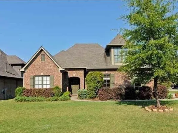 704 Talon Cv, Birmingham, AL 35242