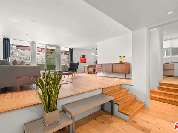 854 18th St Unit 6, Santa Monica, CA 90403