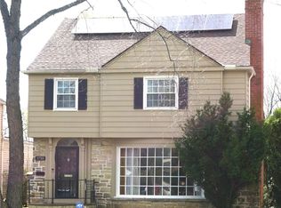 3710 Strandhill Rd, Shaker Heights, OH 44122