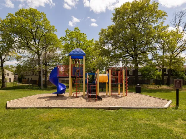 The Orchards at Severn Townhomes*